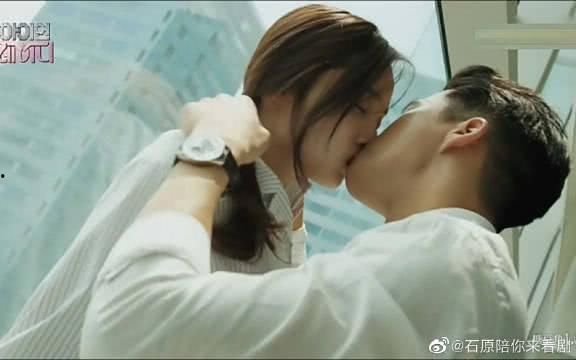 国产文艺电影吻戏合集在线播放,浪漫瞬间，情感共鸣